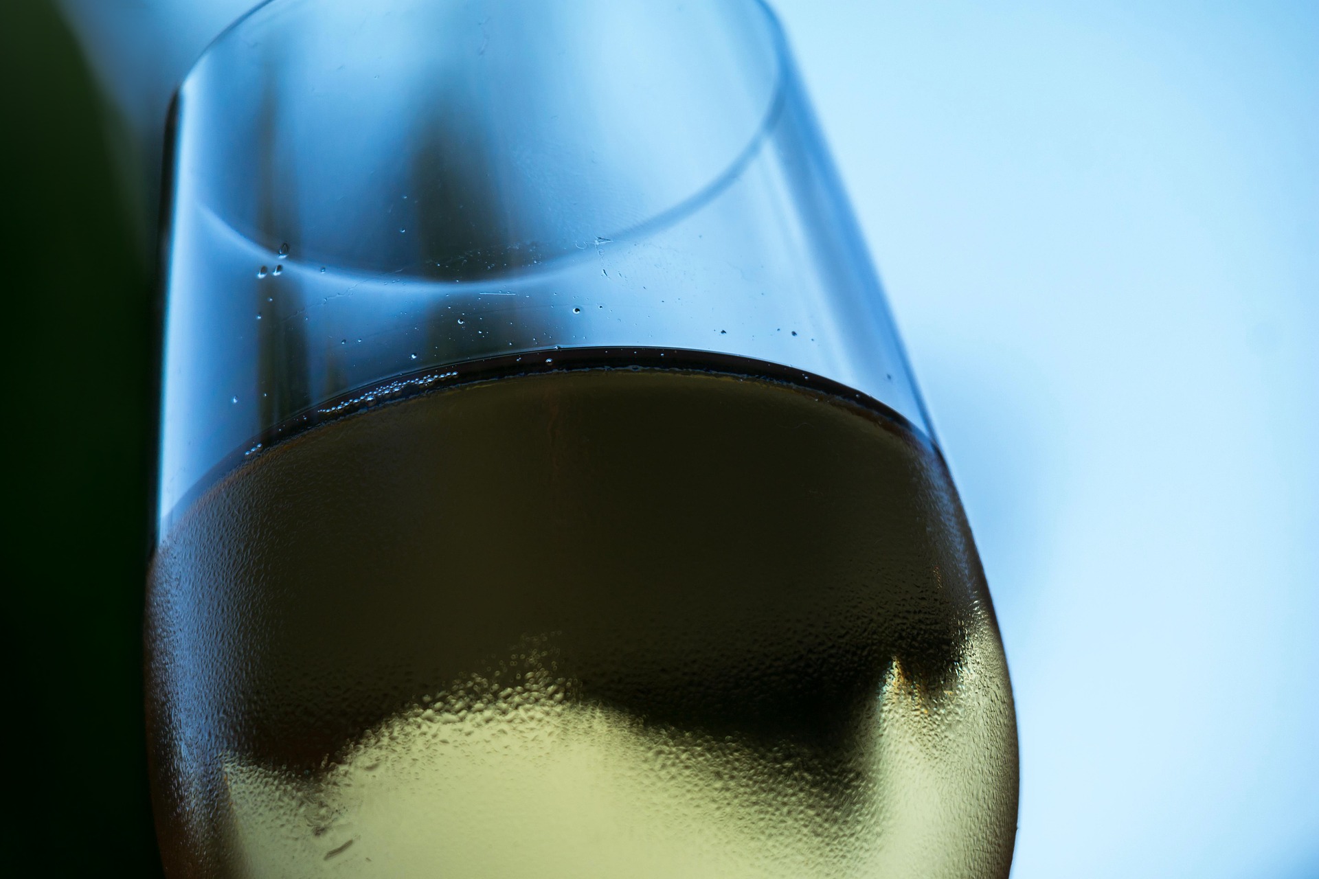 wine-799954_1920